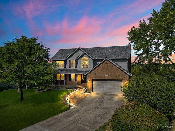 3rd image of 160 Gorman Ct