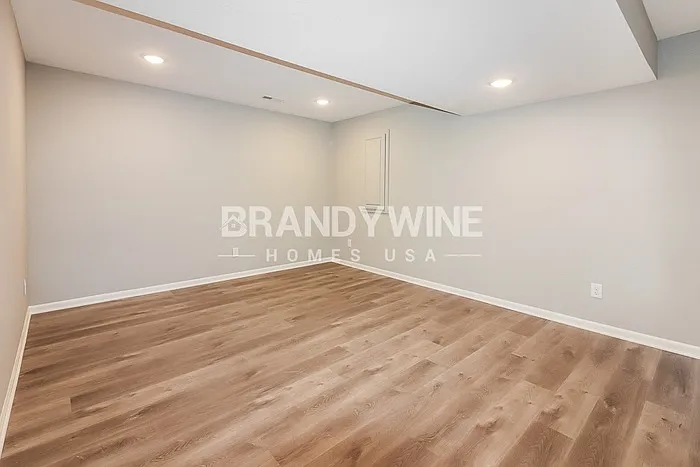 614 Winter Dr — Photo 26