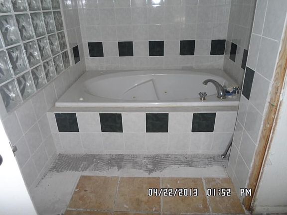 4th image of 5943 W Bellfort St