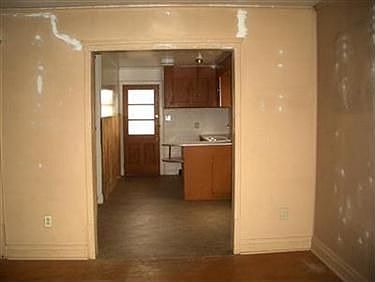 3rd image of 4045 Northampton Rd