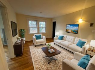 121 North Ave #1D, Abington, MA 02351