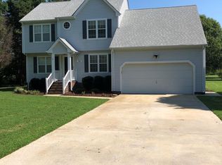 114 Sedgefield Rd, Moyock, NC 27958
