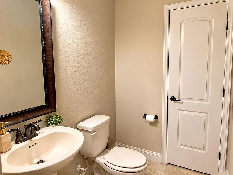 127 Lindenberry Cir — Photo 30