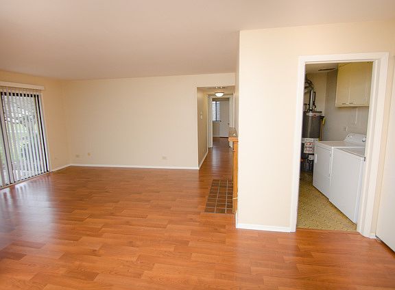 4th image of 1151 Northbury Ln #D1