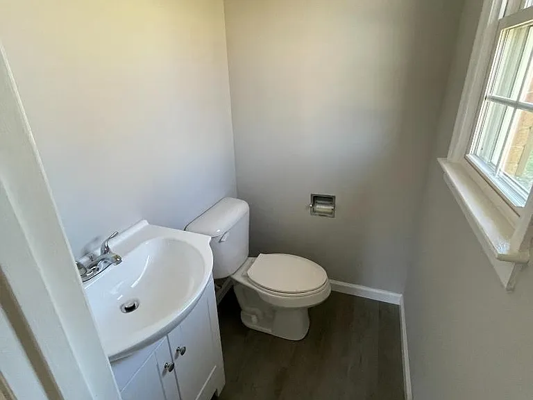 Unit Photo