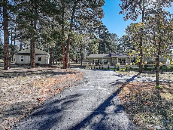 3rd image of 33988 Goldfinch Drive