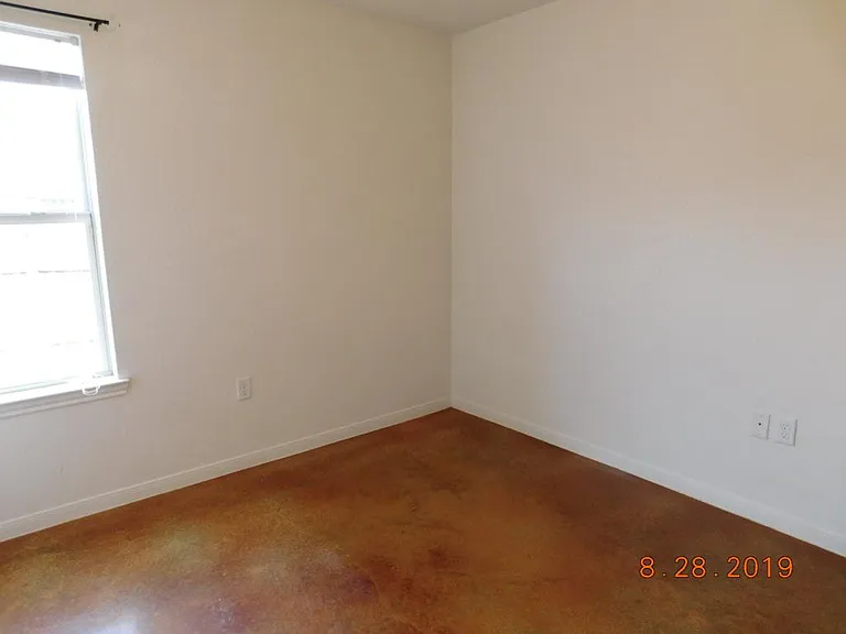 1202 Cavalry Ln #B — Photo 20
