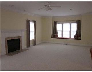 5th image of 95 Leanne Dr