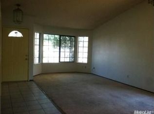 7807 Cresentdale Way, Sacramento, CA 95823