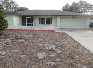 11116 Island Pine Dr, Port Richey, FL 34668