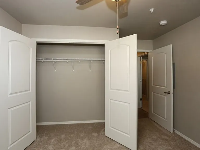 Chapel Hill Apartments — Photo 13