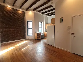 Rented by Dream NYC LLC