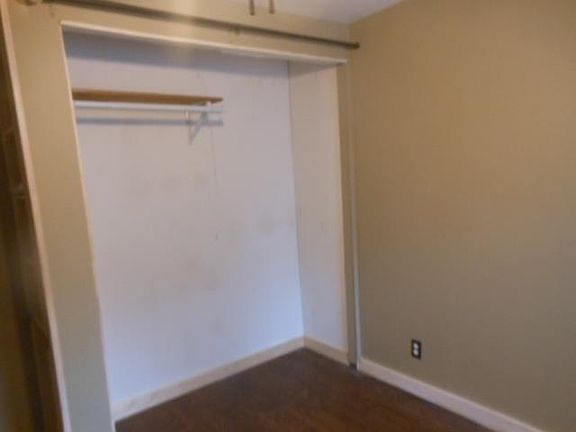 4th image of 337 Houston Dr