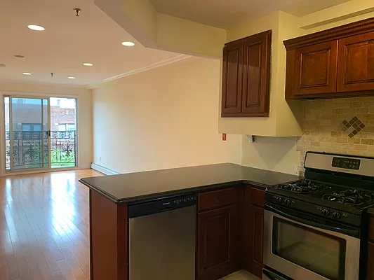 Rented by ABCO Commercial Properties, LLC | media 10