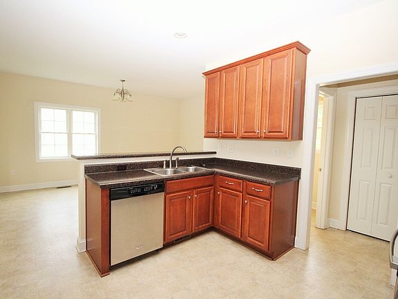4th image of 3120 Dillyn Ct