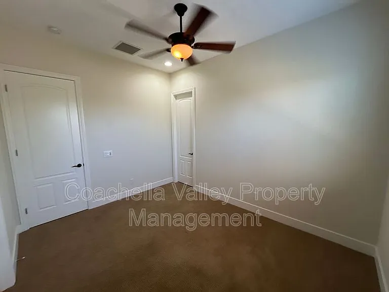 135 Tesori Dr — Photo 23
