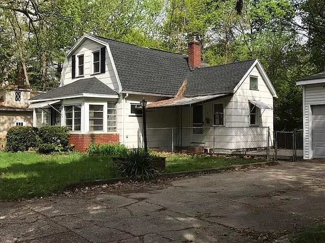 2nd image of 40 Hartfeld Dr