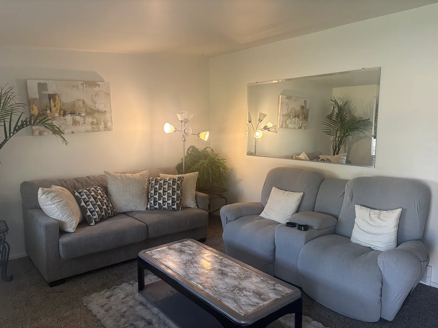 4 bed, 1600 sqft, $1,900 — Photo 3
