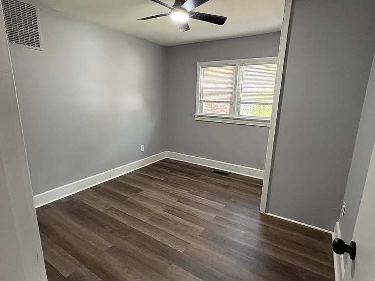 723 South Ave — Photo 10