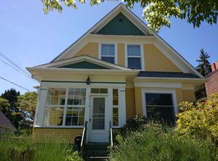 6713 20th Ave NW, Seattle, WA 98117