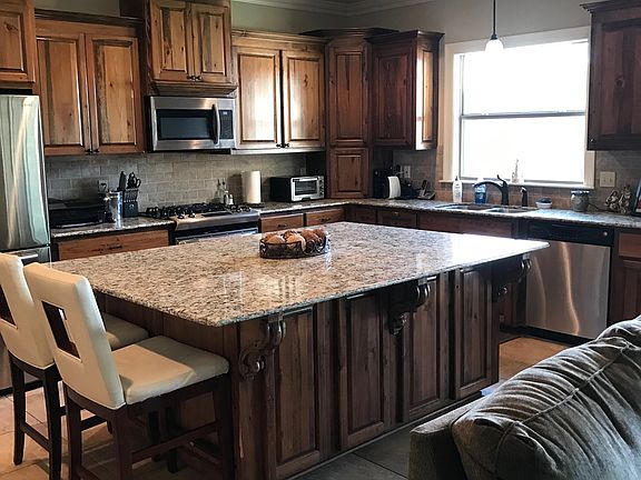 Kitchen with gorgeous island