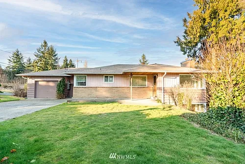 18104 4th Ave S Photo 1