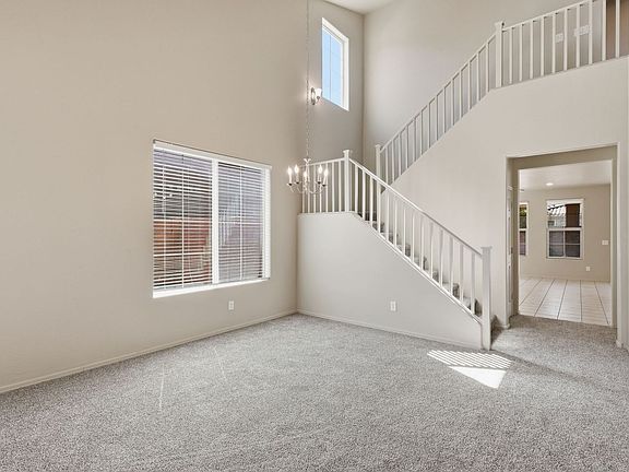 4th image of 2949 E Isaiah Ave