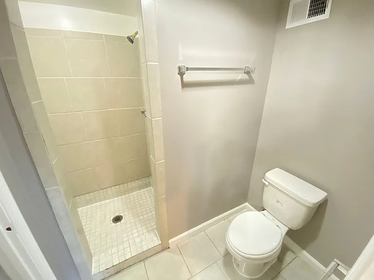 3367 Clarke Rd — Photo 9