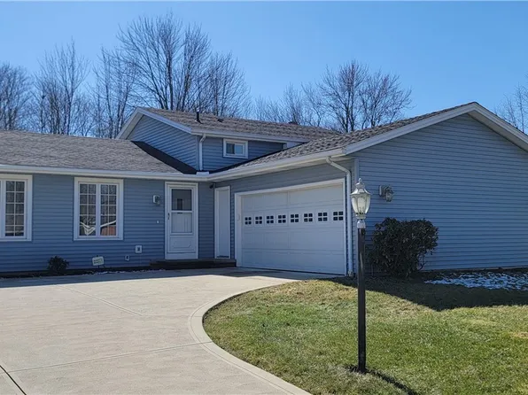 20281 Applewood Ln, Strongsville, OH 44149