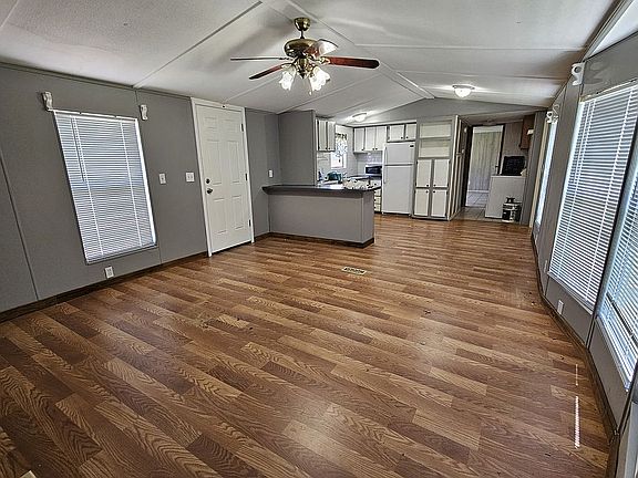 5th image of 2341 County Road 4129