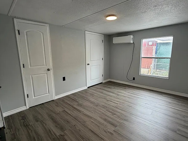 1563 Avenida Encuentro — Photo 4