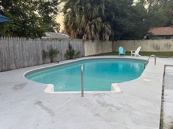 2nd image of 7975 La Nain Dr