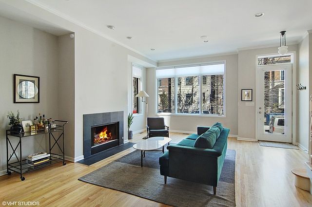 1st image of 2624 N Paulina St