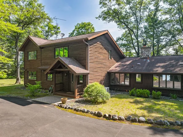 14090 Gauthier Ln, Lac Du Flambeau, WI 54538