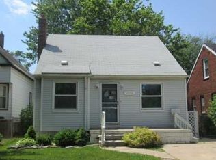 2258 Fort Park Blvd, Lincoln Park, MI 48146