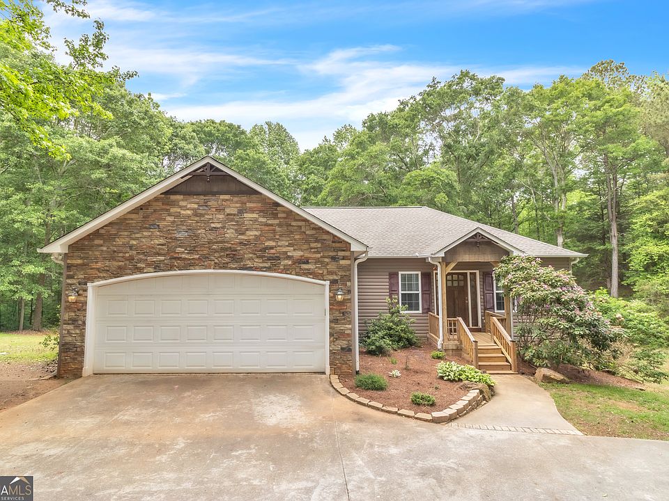 1st image of 378 Harper Ln