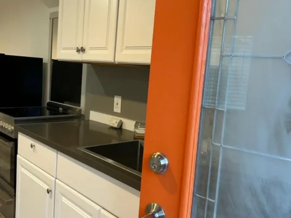 (undisclosed Address), El Sobrante, CA 94803