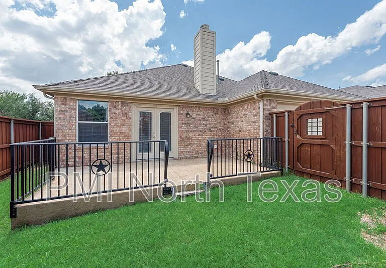 12608 Red Hawk Dr — Photo 20