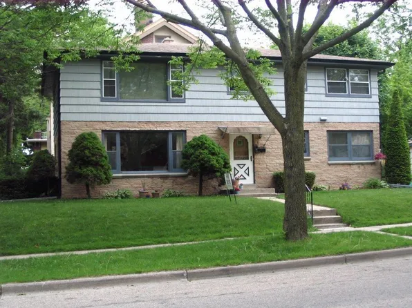 7009 W Lloyd St, Milwaukee, WI 53213