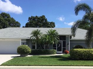 5050 Southern Pine Cir, Venice, FL 34293