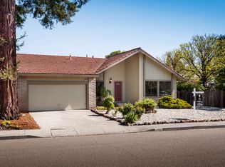 4430 Hickory Way, Rohnert Park, CA 94928