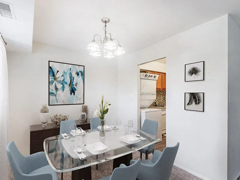 Arbors at Edenbridge Apartments and Townhomes — Photo 5