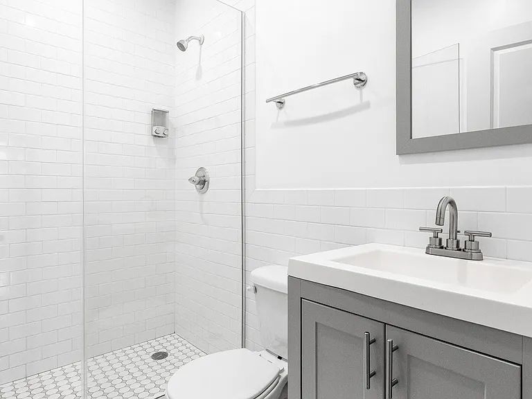 1227 Dean St #3 — Photo 12