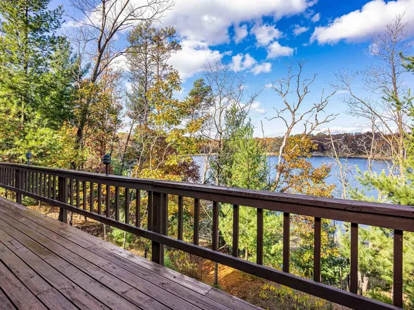 W7980 Glacier Lake Lane, Oxford, WI 53952