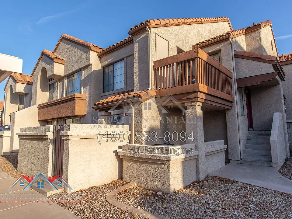 818 S Westwood #136