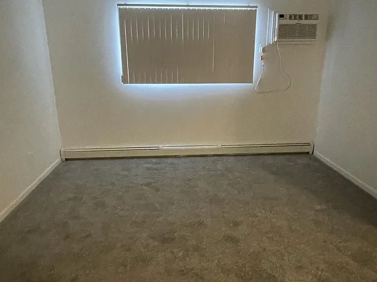 15212 Maple Park Dr #1 — Photo 10