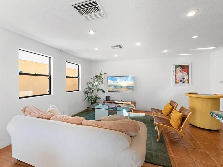 52850 Avenida Herrera — Photo 18