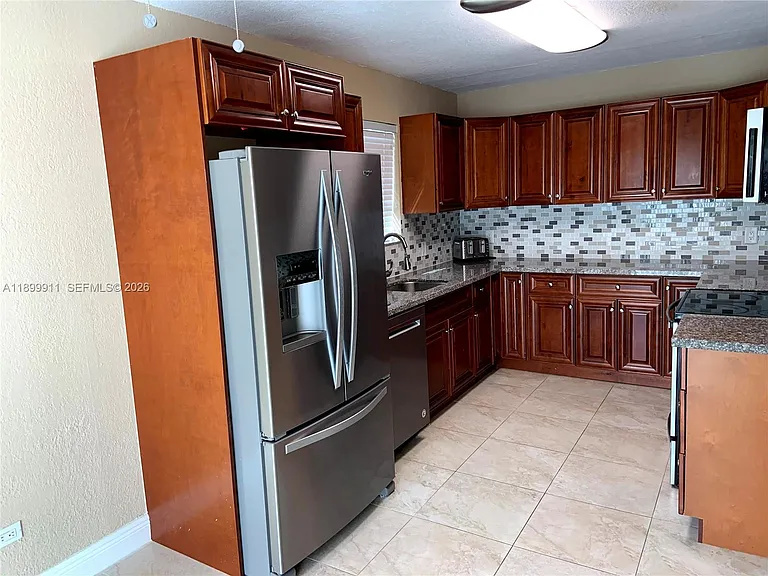 6407 SW 5th St — Photo 51