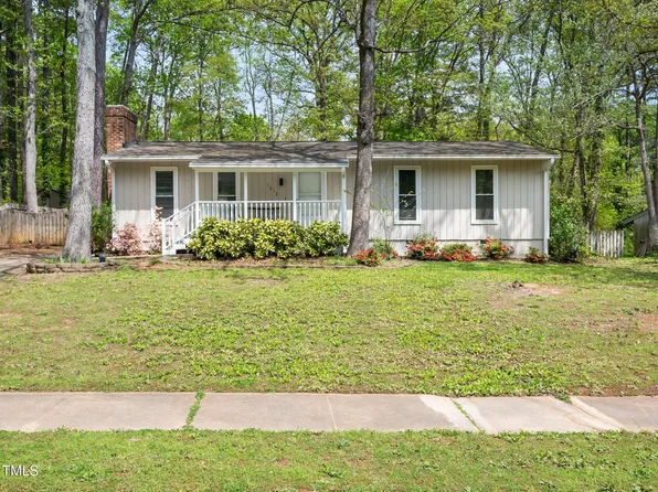 1312 Rothes Rd, Cary, NC 27511