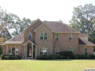 396 Forest Home Dr, Trinity, AL 35673